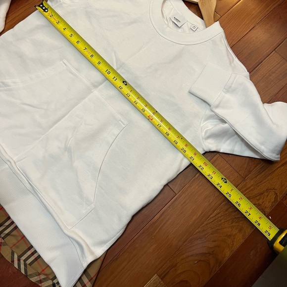 Burberry Vintage Check Panel Cotton Oversized
Sweatshirt - Picture 9 of 10